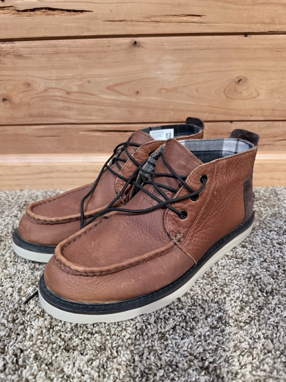 Toms Brown Leather Chukka Boots